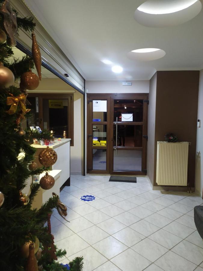 Smallhotel - Vevi Exterior foto